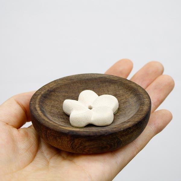 受け皿付きプルメリアモチーフのお香立て アジア工房 vn50930 | ブランド登録なし | 02