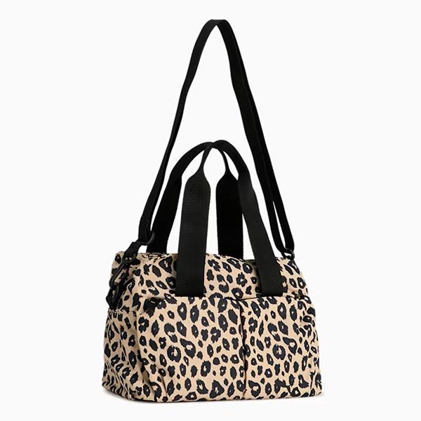 PUMA プーマ レディース ヒョウ柄 ショルダーバッグ マルチ PUMA プーマ レディース ヒョウ柄 ショルダーバッグ マルチ