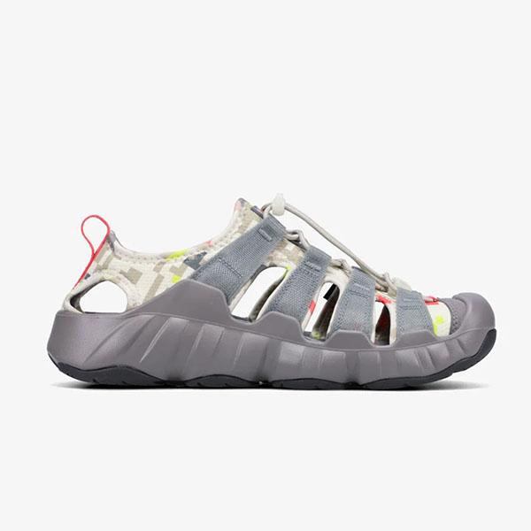 KEEN（キーン） 2026秋冬新作 フジロック フェス モデル 水陸両用