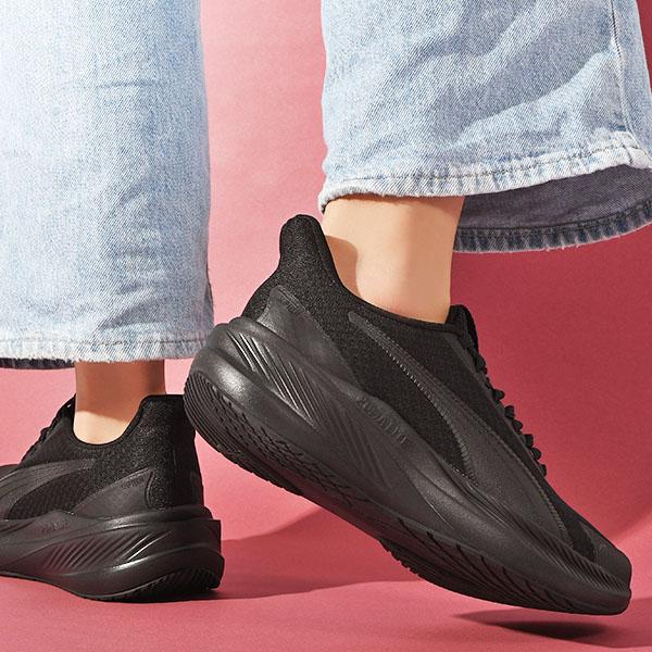 PUMA（プーマ） 期間限定25％off 2026春夏新作 立ったままスッと履ける