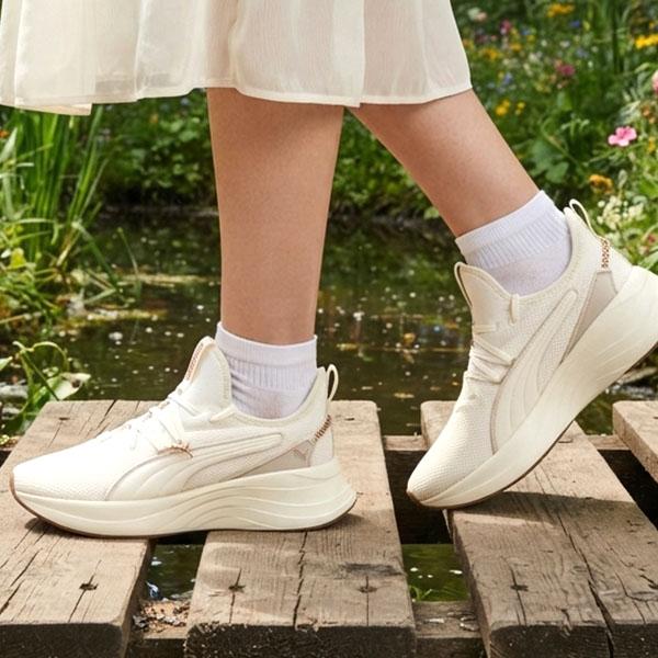 2026秋冬新作 プーマ レディース 厚底 スニーカー 履き心地抜群 ふわふわインソール PUMA SOFTRIDE サブリナ ウィメンズ シューズ 靴 313503 | PUMA | 21