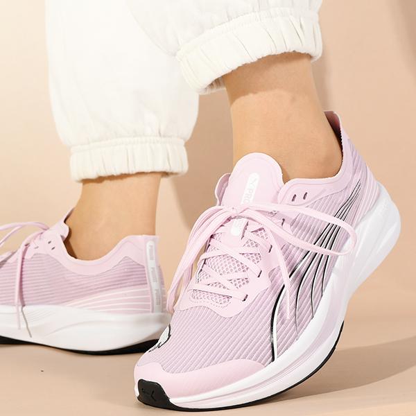 (新品)Puma スポーツシューズ ホワイト/ピンク PUMA（プーマ） 30%off レディース ランニングシューズ スニーカー