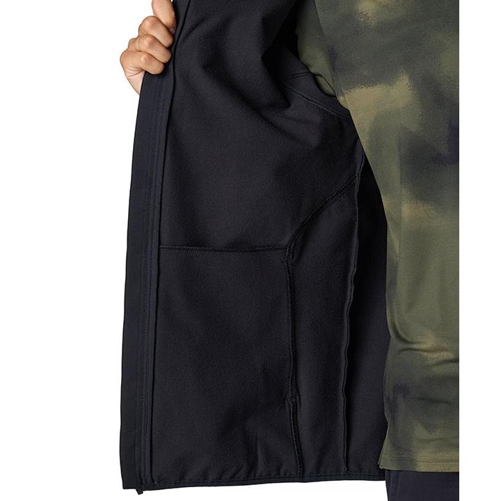 UNDER ARMOUR（アンダーアーマー） ジャケット UNDER ARMOUR UA