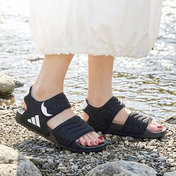 adidas（アディダス） 2026春夏新作 レディース サンダル adidas