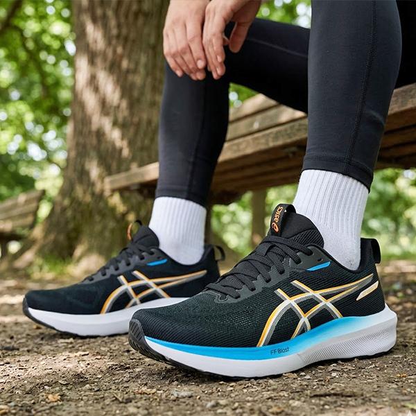 ASICS（アシックス） 2026春夏新色 送料無料 ランニングシューズ