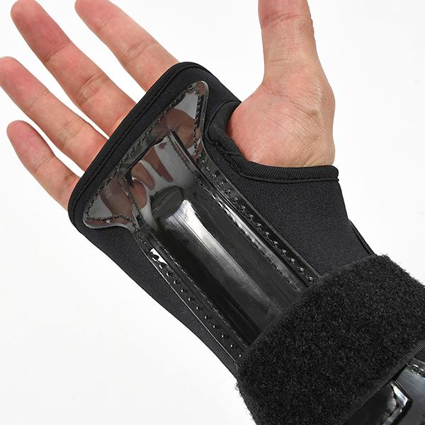 DAKINE（ダカイン） スノーボード WRIST GUARD リストガード