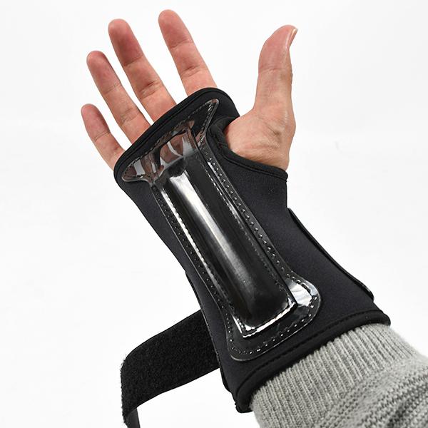 DAKINE（ダカイン） スノーボード WRIST GUARD リストガード
