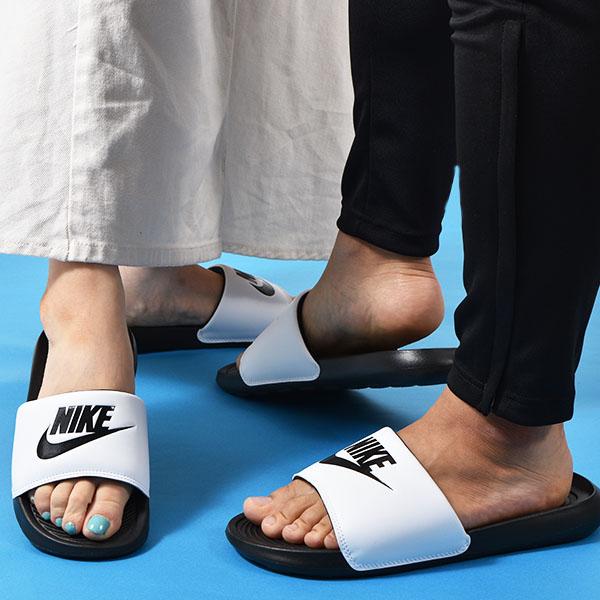 一度着用のみ　NIKE スポーツサンダル NIKE（ナイキ） サンダル メンズ レディース ヴィクトリー ワン