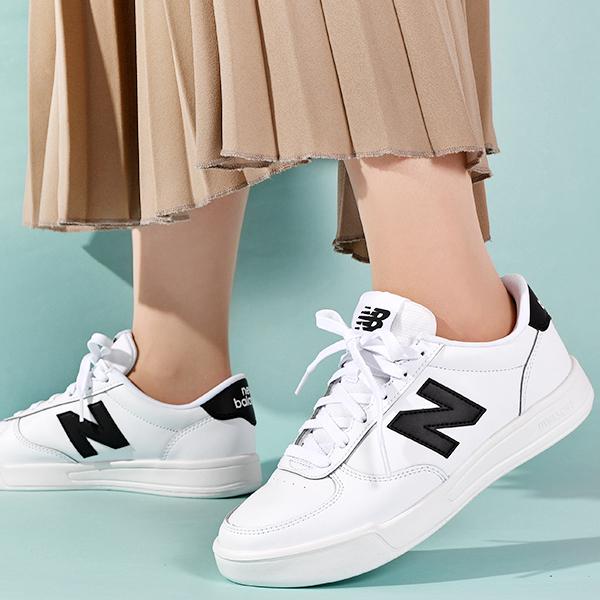 期間限定 25%off 選べる3カラー ニューバランス 軽量 スニーカー New Balance レディース CT30 ローカットスニーカー カジュアルコート シューズ 靴 白 黒の画像