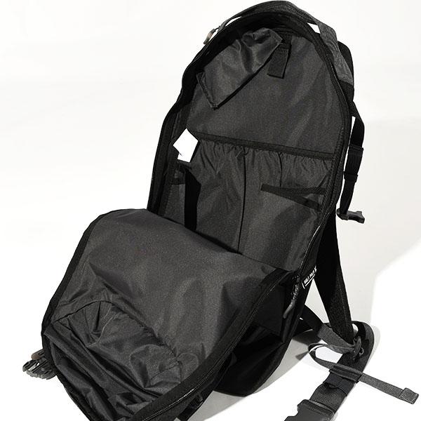 DAKINE HELI PACK 12L バックパック ブラック　未使用 DAKINE（ダカイン） バックパック メンズ HELI PACK 12L リュック