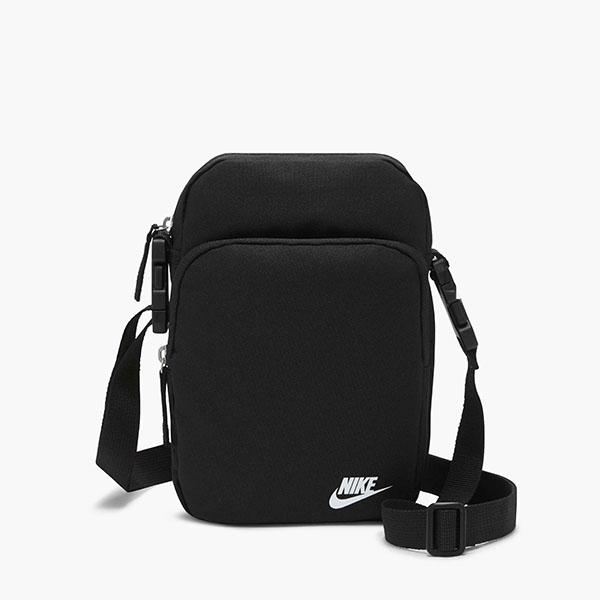 ★NIKE ボディバッグ ブラック★ NIKE（ナイキ） ボディバッグ ヘリテージ クロスボディバッグ