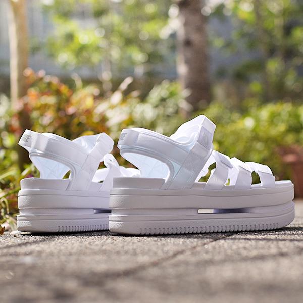 NIKE 厚底サンダル NIKE（ナイキ） 期間限定 46%off 爆買 【動画あり】ナイキ 厚底