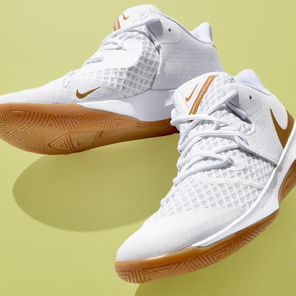 正規取扱店 数量限定 ナイキ バレーボールシューズ メンズ レディース Nike Hyperspeed Court Le ハイパースピードコート ホワイト 21秋新作 Dj4476 170 高級な