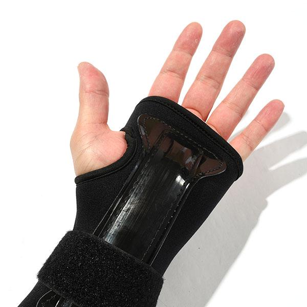 ダカイン DAKINE スノーボード WRIST GUARD リストガード プロテクター 保護 スノボ 日本正規品 BD237738
