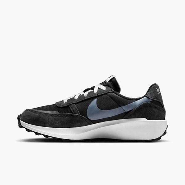 NIKE（ナイキ） 30%off 送料無料 スニーカー メンズ シューズ WAFFLE