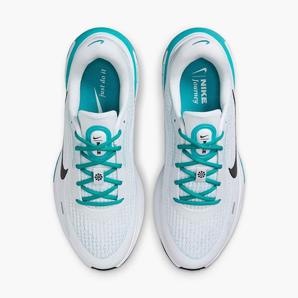 NIKE 25.5cm現品限り 36%OFF ナイキ ランニングシューズ 厚底 NIKE 25.5cm現品限り 36%OFF ナイキ ランニングシューズ 厚底