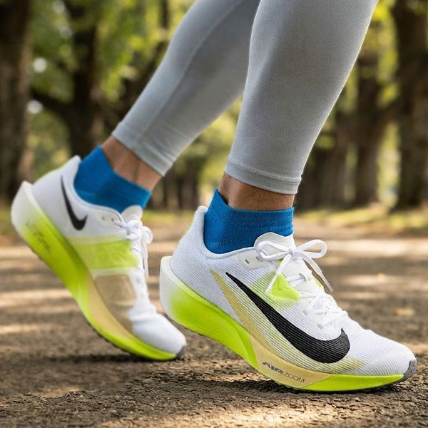 NIKE（ナイキ） 2026冬新作 ランニングシューズ メンズ NIKE Air Zoom