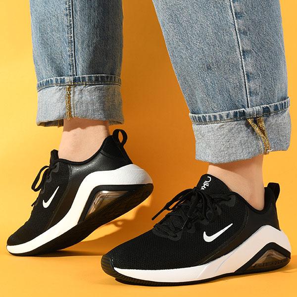 NIKE（ナイキ） 送料無料 スニーカー レディース ズーム ベラ 7 AIR