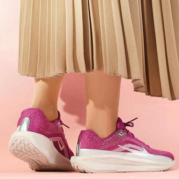NIKE（ナイキ） ランニングシューズ レディース エア ウィンフロー 11