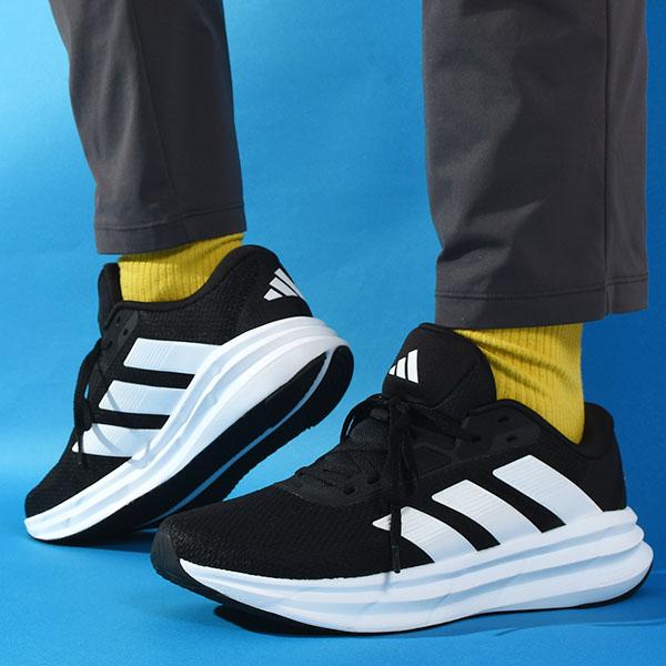 adidas（アディダス） メンズ 厚底 幅広 ランニングシューズ adidas