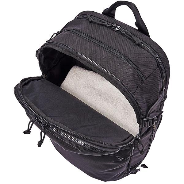 hummel（ヒュンメル） 30リットル バックパック hummel CITY TRIP