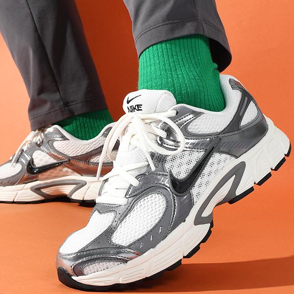 NIKE（ナイキ） 送料無料 スニーカー メンズ NIKE V5 RNR シューズ 靴