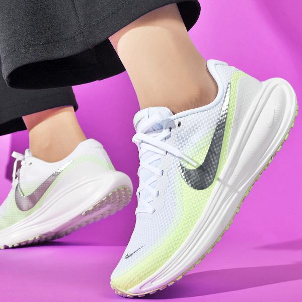22%off ナイキ スニーカー ランニングシューズ レディース メンズ NIKE レボリューション 8 ランニング 靴 シューズ 部活 通学 hj8485 | NIKE | 10