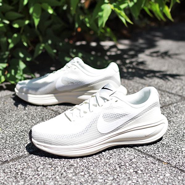 NIKE（ナイキ） スニーカー ランニングシューズ レディース