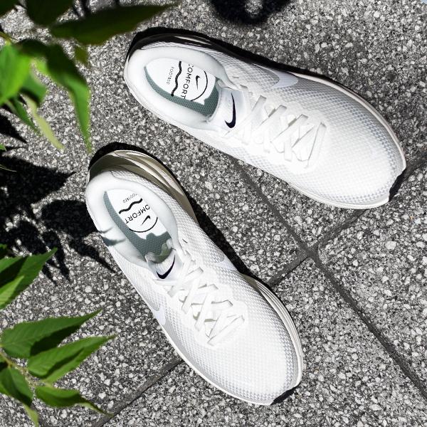 NIKE（ナイキ） 爆買 半額 50%off スニーカー ランニングシューズ