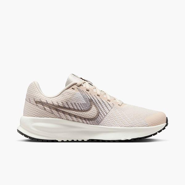 NIKE（ナイキ） 31%off ランニングシューズ レディース ウィメンズ
