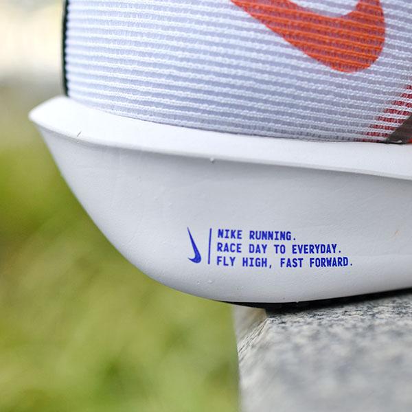 Nike Air Zoom Rival Fly 4 ホワイト/ネイビー NIKE公式】ナイキ ズーム ライバル フライ 4 メンズ ロード