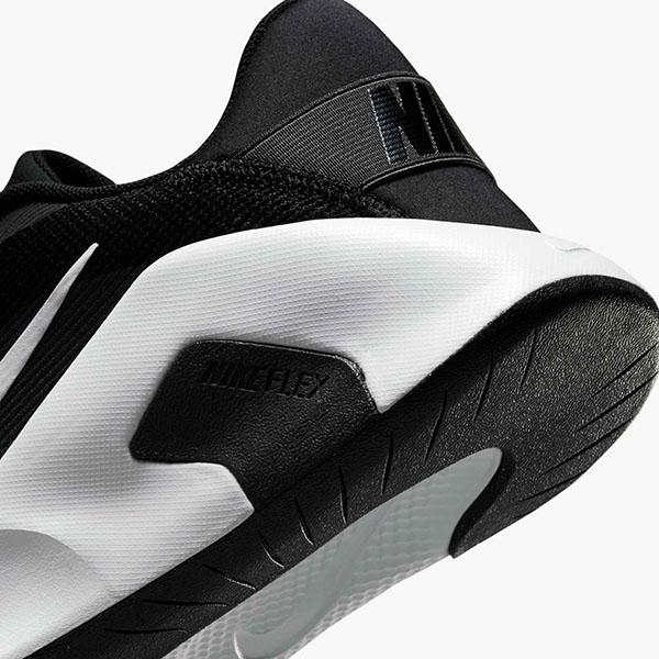 NIKE（ナイキ） かかとが踏める！ナイキ スニーカー レディース