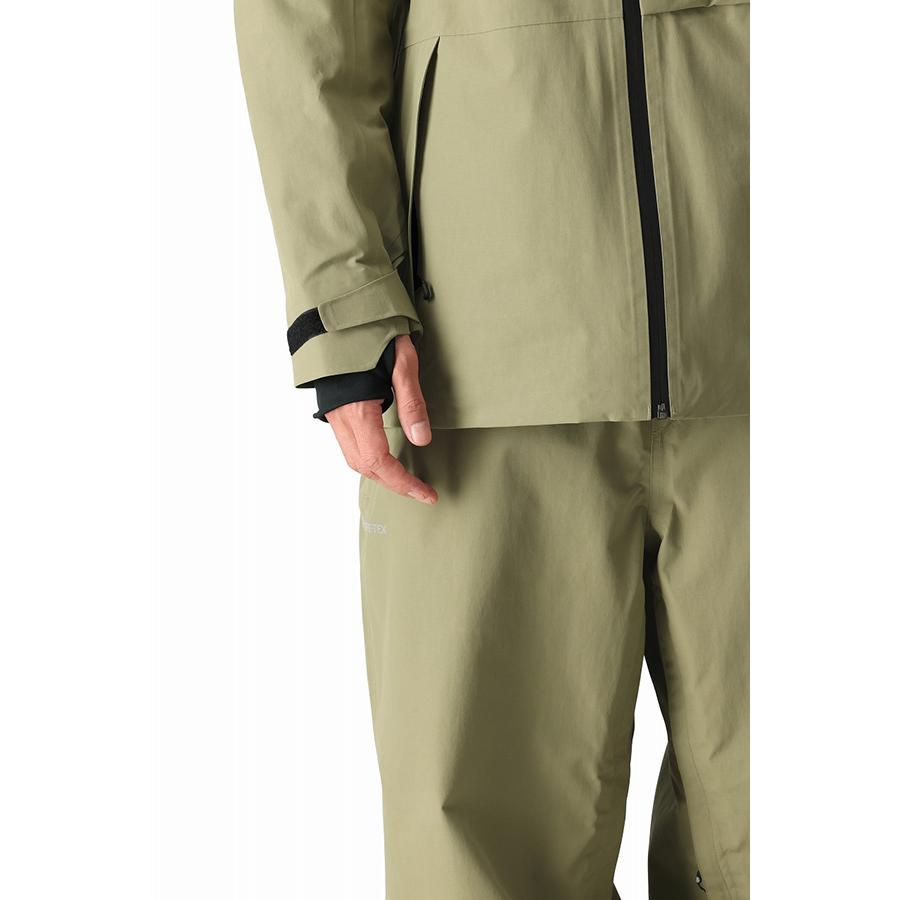 686 thermagraphジャケット Lサイズ パンツ Mサイズ 上下セット 686（シックスエイトシックス） ラスト1点 Mサイズ スノーボードウェア