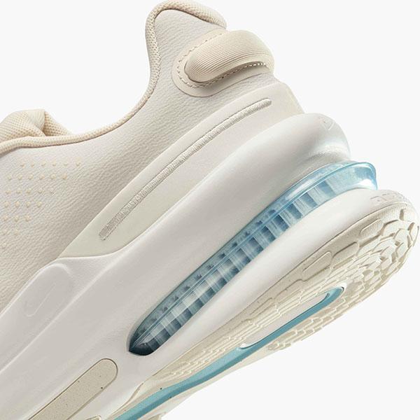 NIKE 44%off ナイキ AIR ZOOM UPTURN SC エア ズーム アップ
