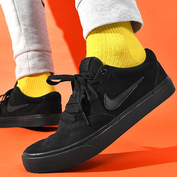 Nike ブラック スエード スニーカー 25cm Nike ブラック スエード スニーカー