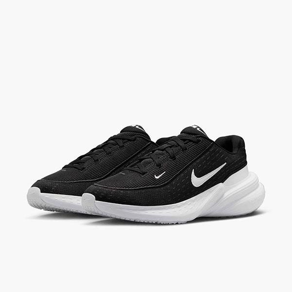 NIKE（ナイキ） スニーカー レディース アップリフト SC シューズ 靴