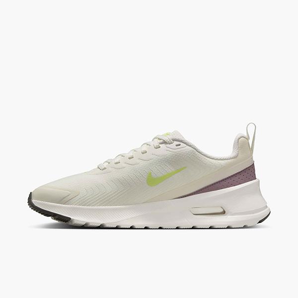 NIKE（ナイキ） 38%off スニーカー レディース エア マックス ニュ