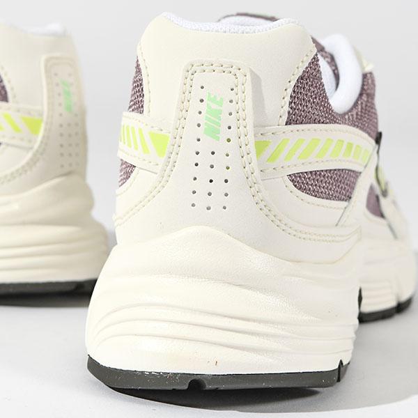 NIKE 29%off 送料無料 ナイキ スニーカー レディース メンズ イニシ