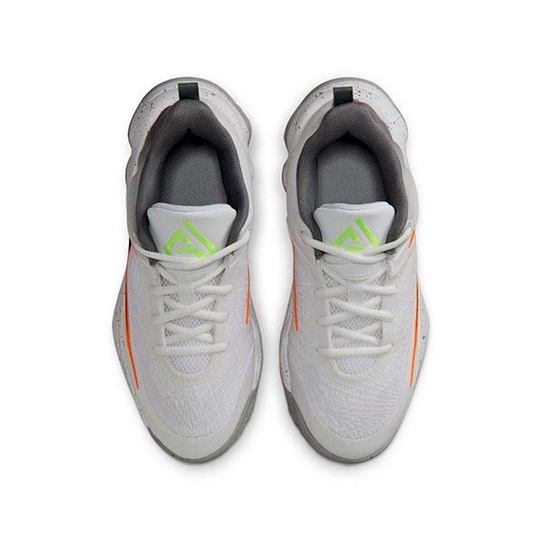 NIKE（ナイキ） 30%OFF バスケットボールシューズ キッズ ヤニス