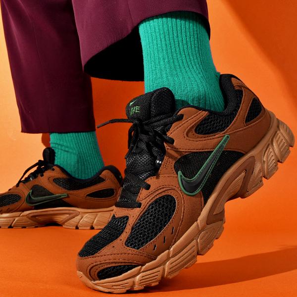 NIKE V5 RNR 厚底 Y2K ダッドスニーカー 未使用品25cm NIKE（ナイキ） スニーカー NIKE V5 RNR レディース : ZOZOTOWN Yahoo