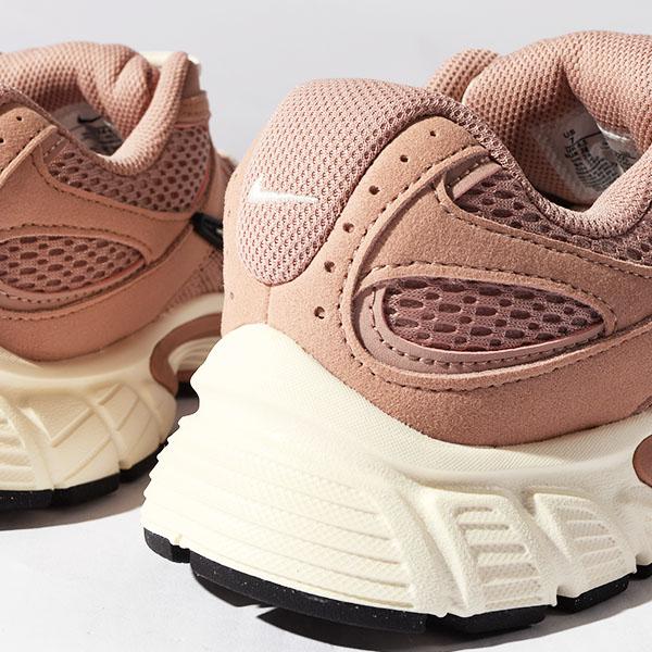 NIKE（ナイキ） 送料無料 スニーカー レディース NIKE V5 RNR レトロ