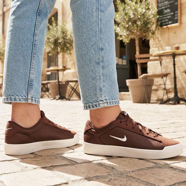 2026秋新作 送料無料 ナイキ スニーカー レディース NIKE ウィメンズ コート ヘリテージ MS  シューズ 靴 IM7529 ブラウン | NIKE