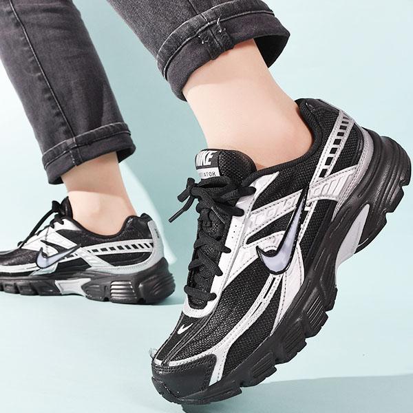 新品 国内未発売 nike stripe soccer long T y2k NIKE（ナイキ） スニーカー レディース メンズ イニシエーター