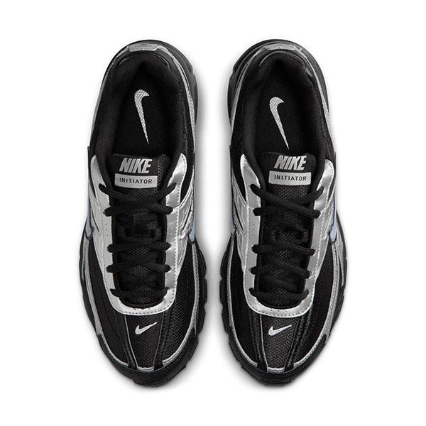 NIKE（ナイキ） スニーカー レディース メンズ イニシエーター
