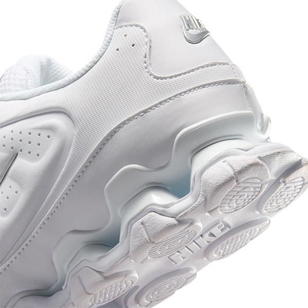 2026夏新作 送料無料 ソールで魅せる ナイキ スニーカー レディース NIKE リアックス 8 シューズ 靴 REAX 8 NSW SL ホワイト ir1458の画像