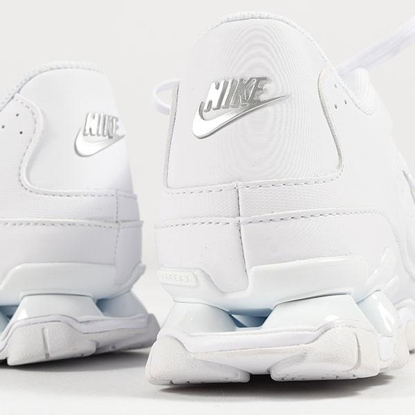 2026夏新作 送料無料 ソールで魅せる ナイキ スニーカー レディース NIKE リアックス 8 シューズ 靴 REAX 8 NSW SL ホワイト ir1458の画像