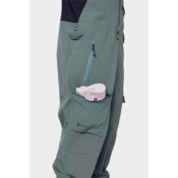 686 スノーボードウエアパンツ オリーブデニム Mサイズ 686 スノーボードウエアパンツ オリーブデニム Mサイズ