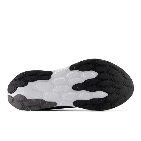 New Balance（ニューバランス） 幅広 厚底 ランニングシューズ ワイド