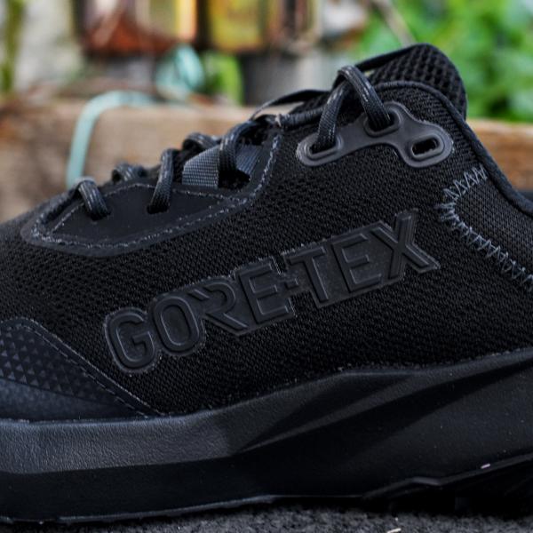 New Balance（ニューバランス） ゴアテックス スニーカー メンズ