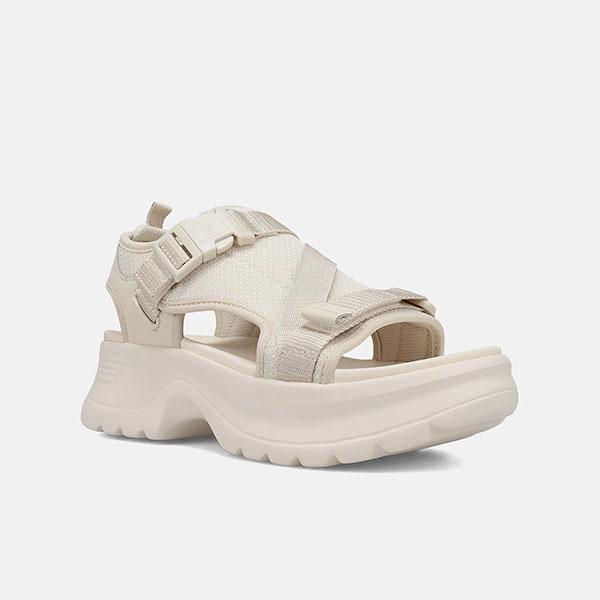 New Balance（ニューバランス） 2026春夏新作 厚底 サンダル